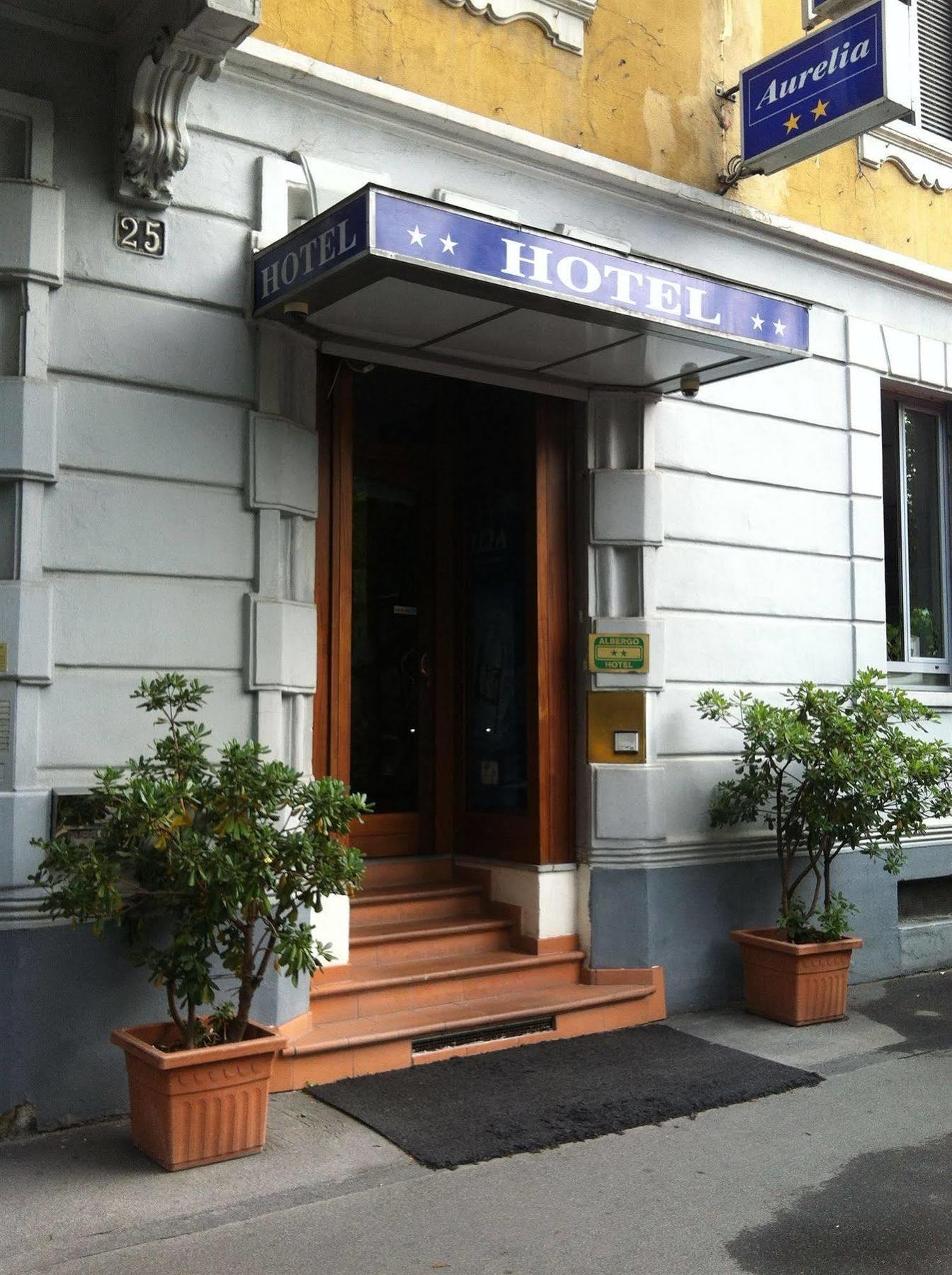 Hotel Aurelia Milano Centrale Exteriör bild